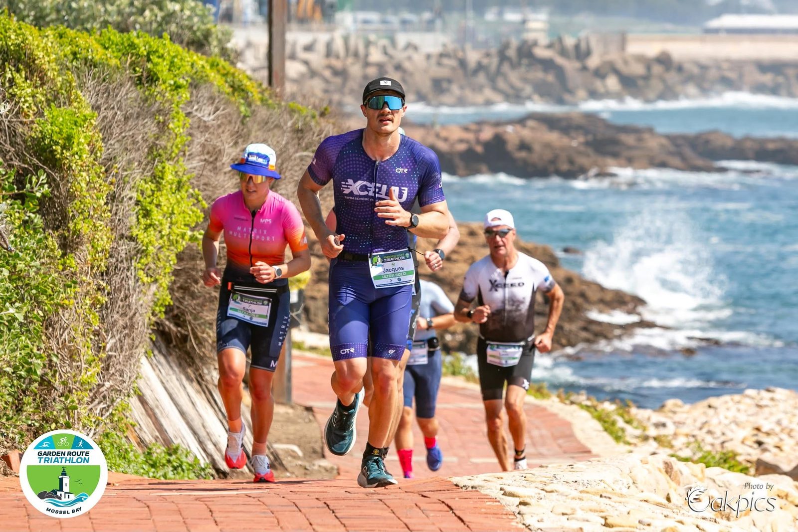 Run leg on the coastal path