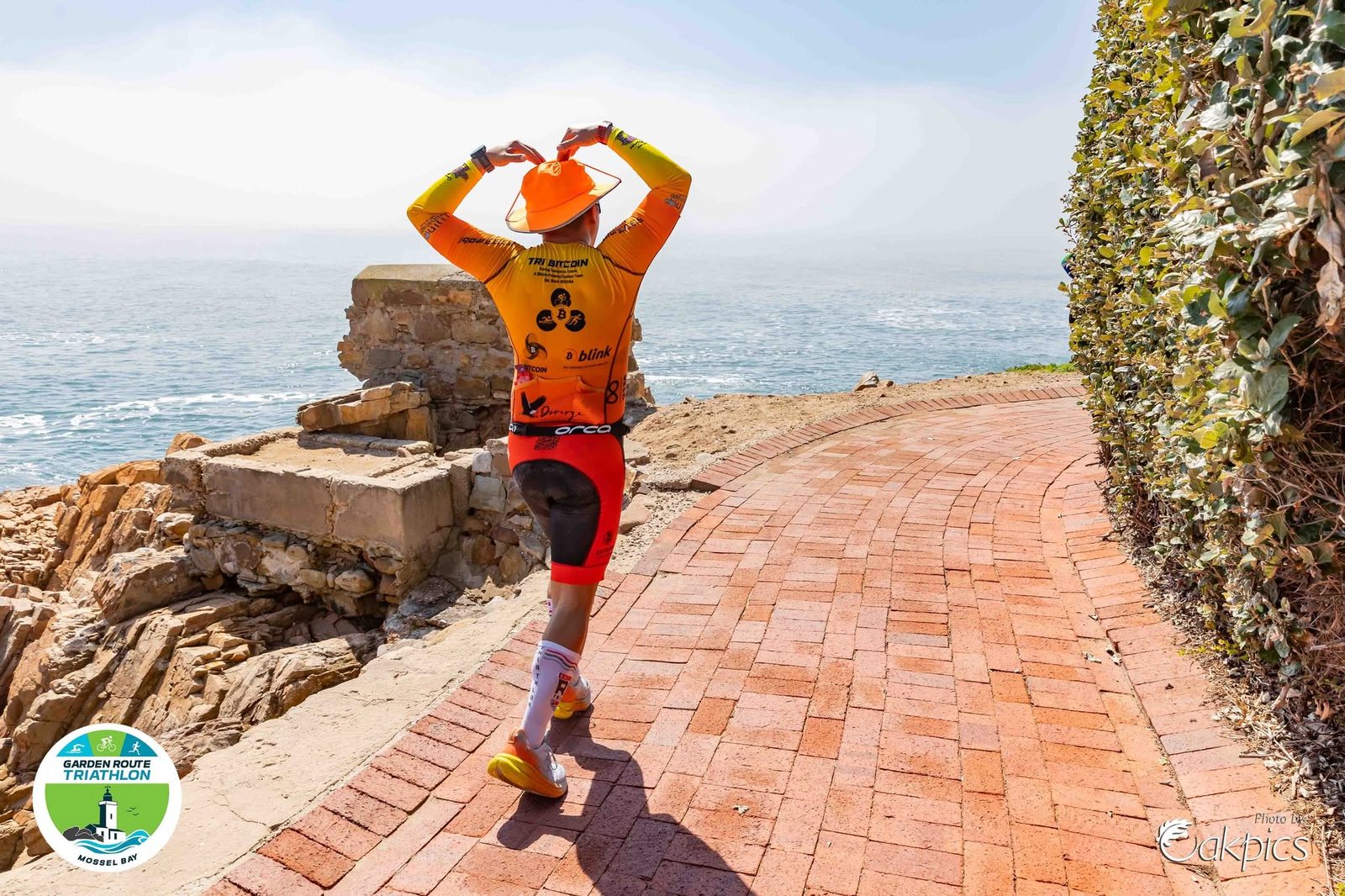 Run leg on the coastal path